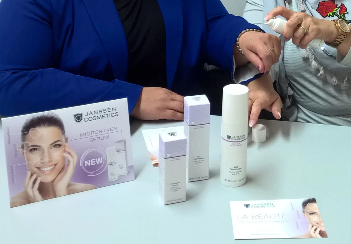 Microsilver_Serum_AHA_Face_Cream_Janssen_Cosmetics_1