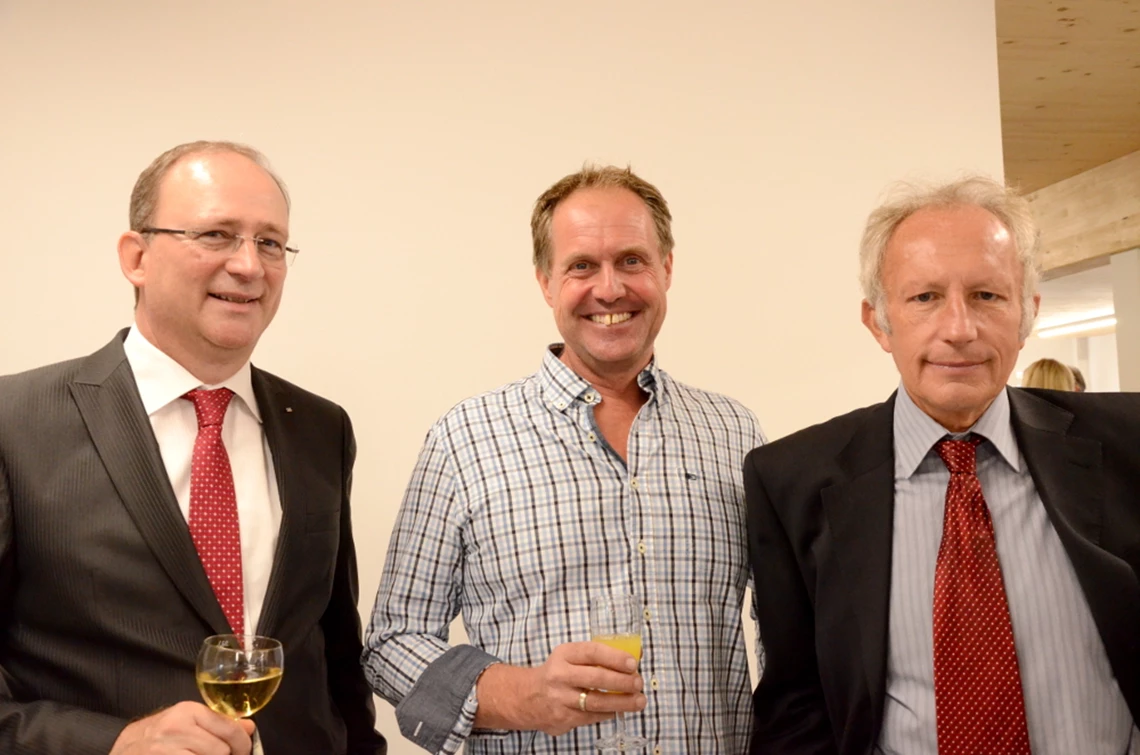 Herr Schmitz Aachener Bank Herr Raatz Schlosser und Herr Schneider Notar (45)