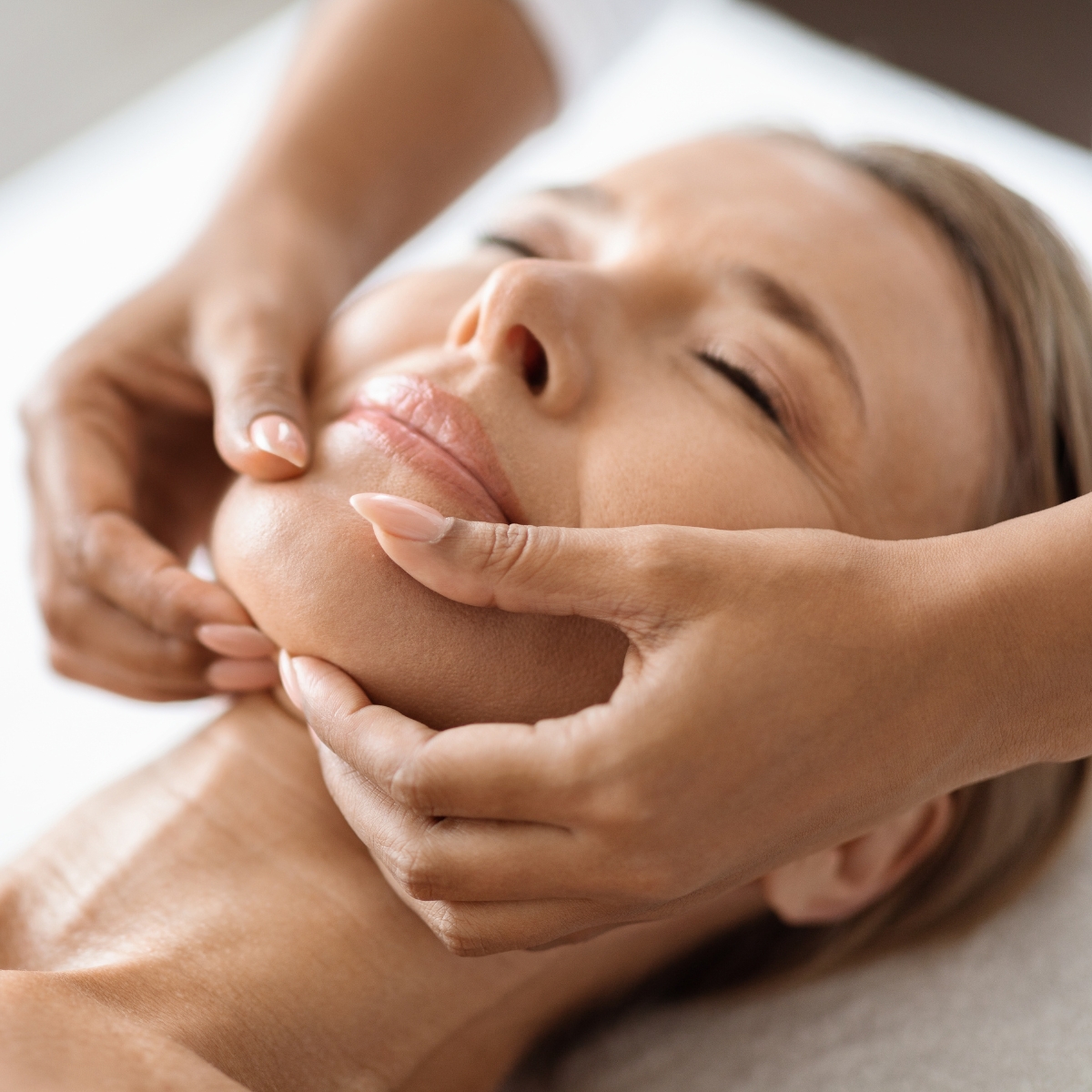 SENSITIVE SKIN treatment by JANSSEN COSMETICS