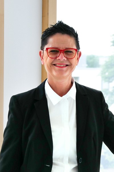 Daniele Dörner-Schommer, Region Süd-West